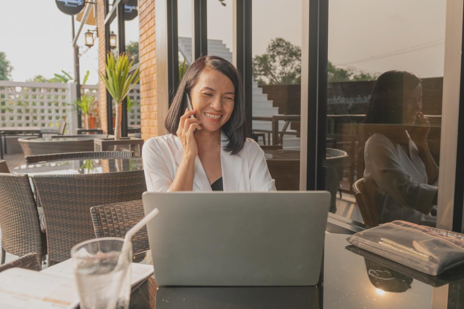 Interaktive Webinar-Teilnahme mit praktischen Materialien